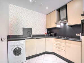 House | Private kitchen | Highchair