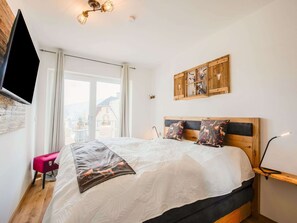 Apartment | 2 bedrooms, individually furnished, bed sheets - Hochwertige Ferienwohnung mit Tollem Ausblick (Mauterndorf)