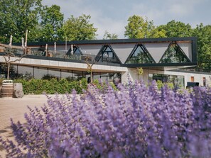 House | Exterior - Special Hillside Lodge, Near Maastricht (Gulpen)