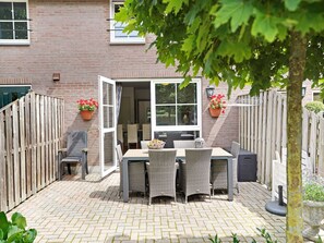 Balcony - Convenient Holiday Home in Gulpen near River & City Center (Gulpen)