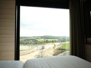 House | 2 bedrooms, individually furnished, bed sheets