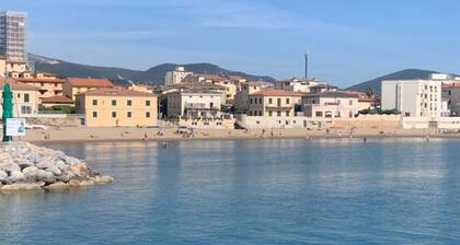 Holiday Gome in San Vincenzo Near Beach