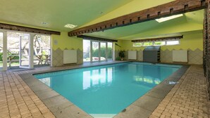 Pool - Square Farm Transformed Into a Luxurious Holiday Home (Waimes)