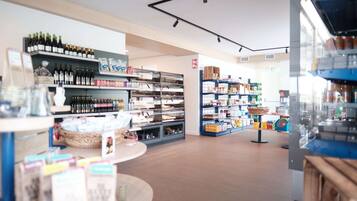 Bungalow | Gift shop