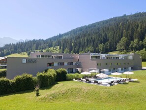 Apartment | Exterior - Nice Apartment With Dishwasher, Near the Ski Slopes (Radstadt)