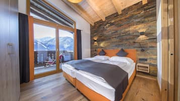 Chalet | 4 bedrooms, individually furnished, bed sheets