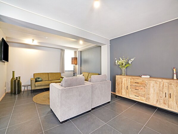 House | Living room - Holiday Home in Grubbenvorst by River Maas (Grubbenvorst)