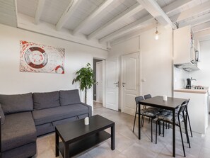 Apartment | Living room | TV - Tasteful Holiday Home in Loppem with Hot Tub (Zedelgem)