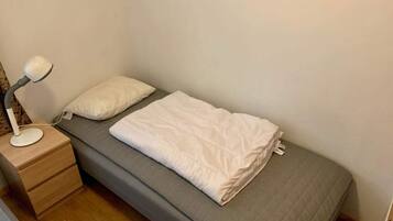 4 bedrooms, individually furnished