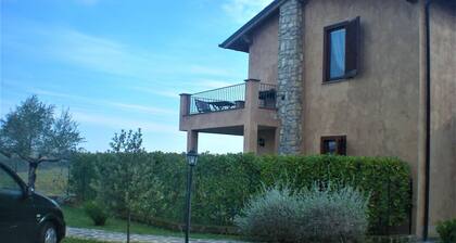 Snug Holiday Home in Pomonte-scansano With Private Garden