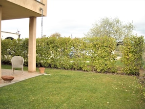 Exterior - Snug Holiday Home in Pomonte-scansano With Private Garden (Scansano)