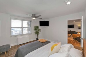 2 chambres, fer et planche à repasser, lit parapluie, Wi-Fi gratuit