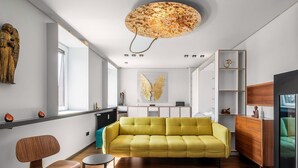 Living room - Wonderful Loft Apartment with Sauna in Augsburg near Zoo & Puppet Theater (Augsburg)