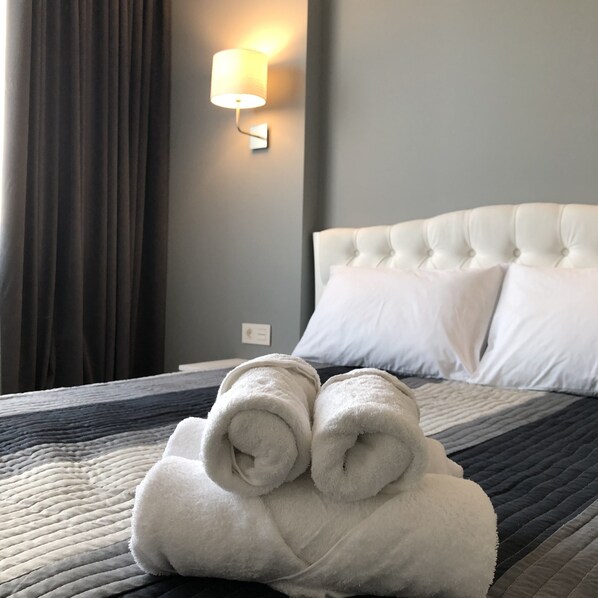 2 bedrooms, Internet