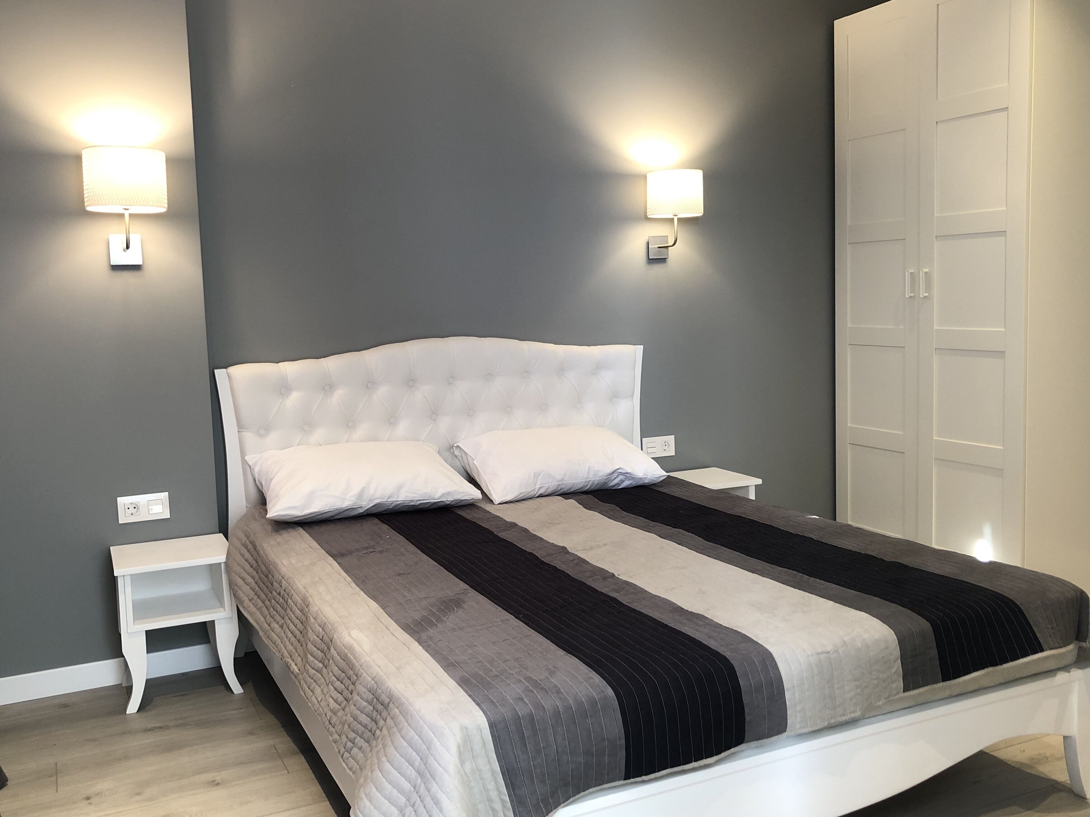 2 間睡房、上網