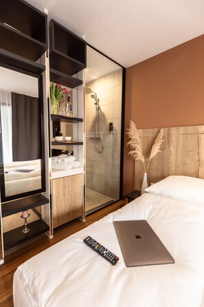 Free WiFi, bed sheets - 24Seven Hotel Schwabach (Schwabach)