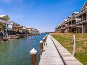 Marina - Casa Canal | Water Views + Pool, Hottub & Short Walk to Beach (Topsail Beach)