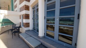 Balcony - Sunrise Deck (Cape Town)