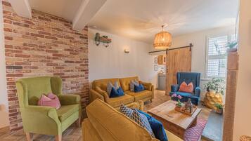 TV connectée, jeux vidéo, livres, chaßne hi-fi