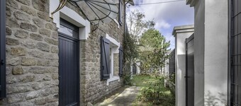 Villa "Les Libellules" for 8 persons