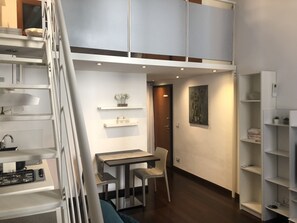 Dining - Venetian Loft House (Venezia)