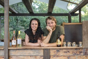 Bar (in der Unterkunft)