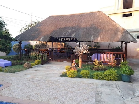 Terrace/patio. Sparkle Guesthouse - Self-Catering with private pool and garden