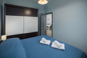 2 bedrooms, iron/ironing board, WiFi, bed sheets - Comfortable new two bedroom apartment near Porec, with private terrace and garden (Stanici Kod Nove Vasi)