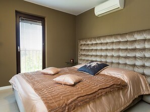 1 chambre, chambres insonorisées, Wi-Fi, draps fournis