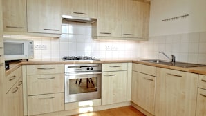 Kamar Double Deluks | Dapur pribadi