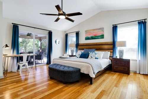 Richter's Garage - A Birdy Vacation Rental