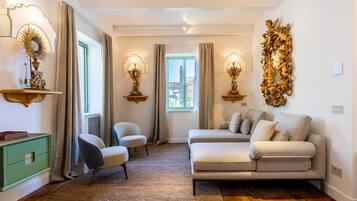 Suite, Patio, Sea View | Living area | 42-inch Smart TV with satellite channels