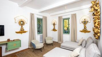 Suite, Patio, Sea View | Living area | 42-inch Smart TV with satellite channels