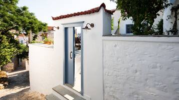 Enceinte de lâhĂ©bergement