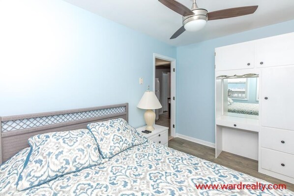 2 bedrooms, iron/ironing board, free WiFi