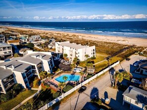 Unclassified image, 3 of 36, button - Oceans Joy (St. Augustine Beach)