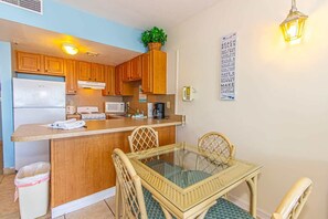 Dining - Palace 302 (Myrtle Beach)