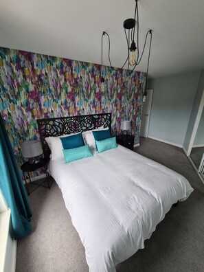 1 bedroom, desk, soundproofing, iron/ironing board