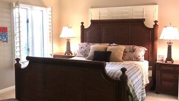 Iron/ironing board, travel crib, free WiFi, bed sheets