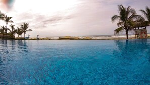 3 outdoor pools - Departamento en Tikal Acapulco Diamante (Acapulco)