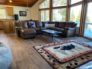 Televisie en een tafeltennistafel