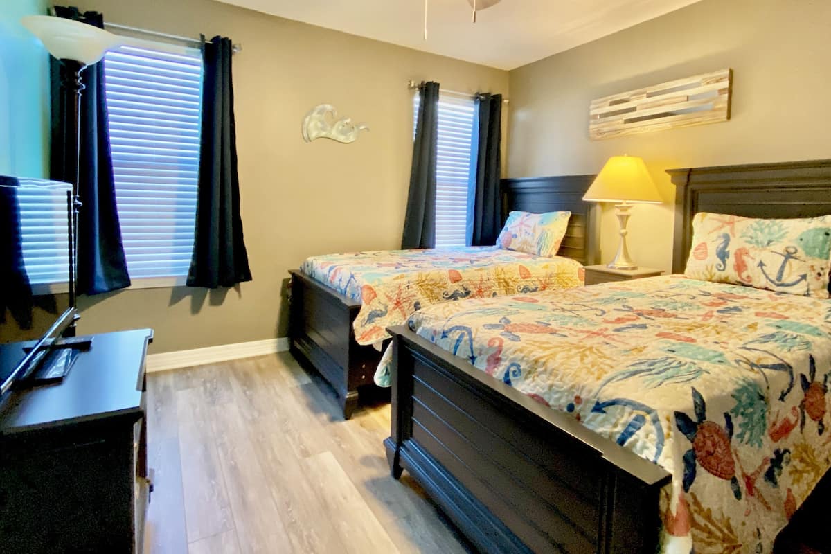 Condo, 3 Bedrooms, Balcony, Partial Ocean View (No Pets - C105) | 3 bedrooms, individually decorated, individually furnished