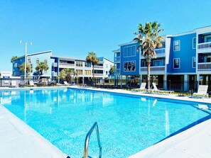 Exterior - Sea Oats by ALBVR (Gulf Shores)