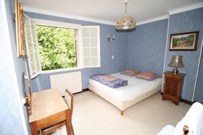 4 間睡房、熨斗/熨衫板、可攜式嬰兒床、Wi-Fi