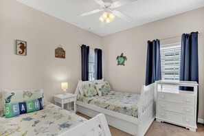 6 chambres, fer et planche à repasser, accès au Wi-Fi (inclus)