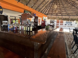 Restaurant - Cuxos Hotel Beachfront (Isla Mujeres)