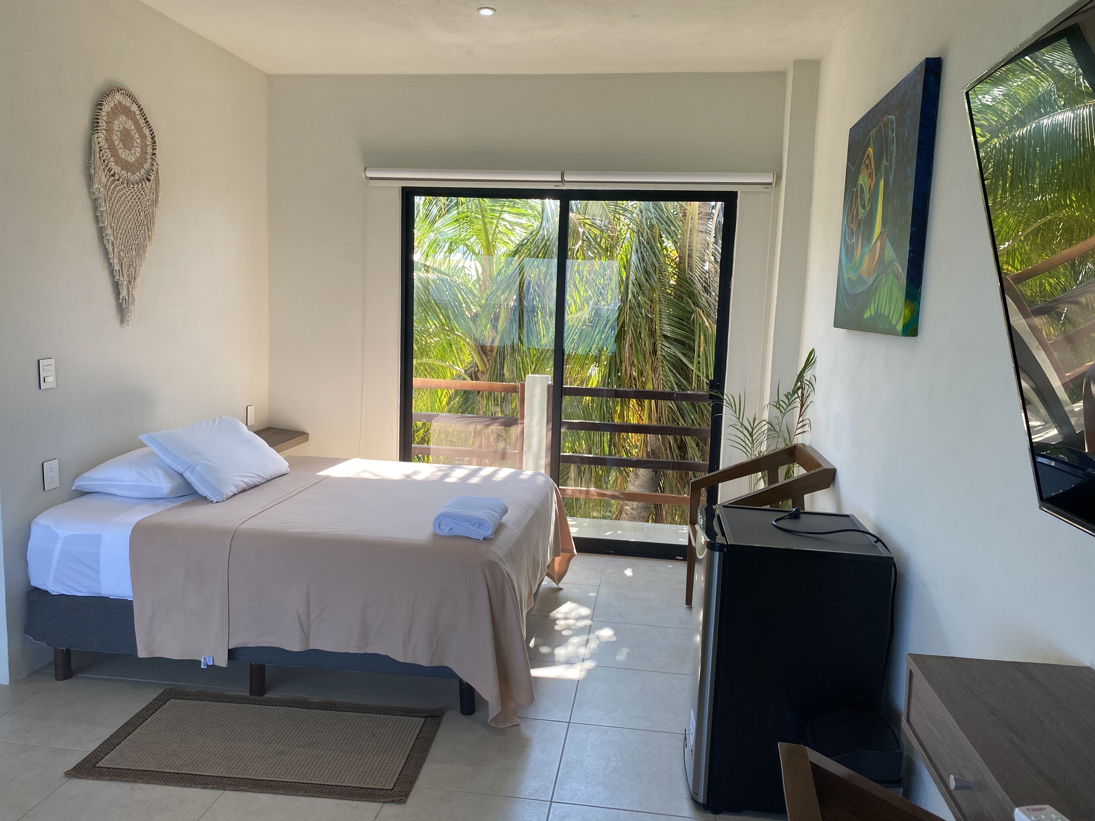 Photo - Cuxos Hotel Beachfront