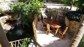 Outdoor dining - KAN Eco-Wellness tree house jungle view! # 4 (Tulum)