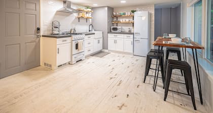Cozy Farmhouse Suite