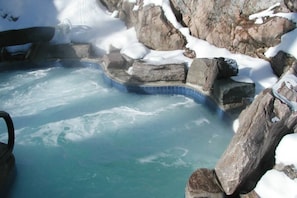 屋外プール、温水プール